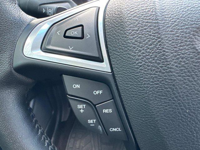 Photo of 2016 Shadow Black Ford Edge