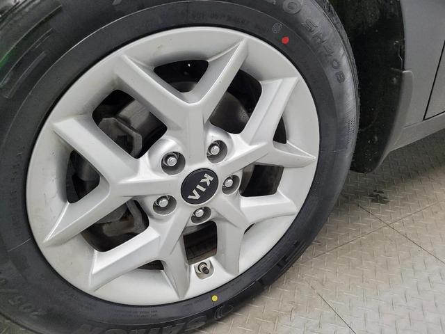 Photo of 2021 Gravity Gray Kia Soul