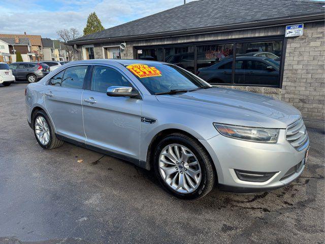 2019 Ford Taurus