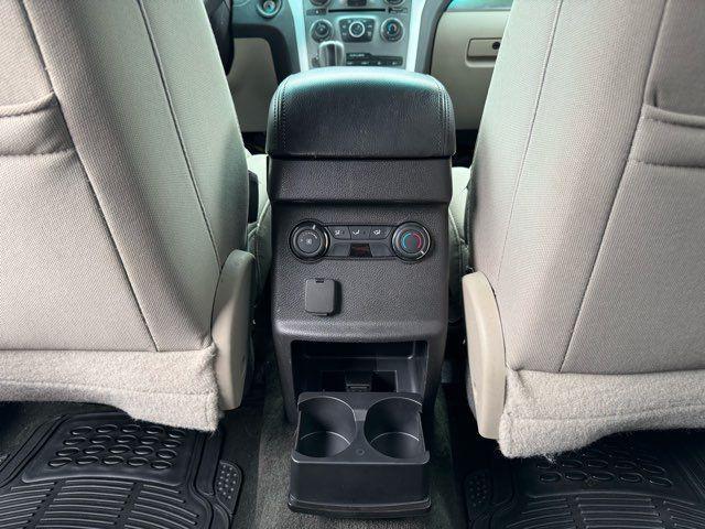 Photo of 2014 Silver Ford Explorer