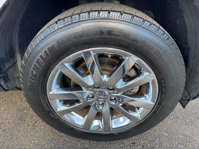Photo of 2013 Silver Ford Edge