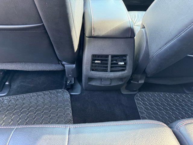 Photo of 2013 Silver Ford Edge