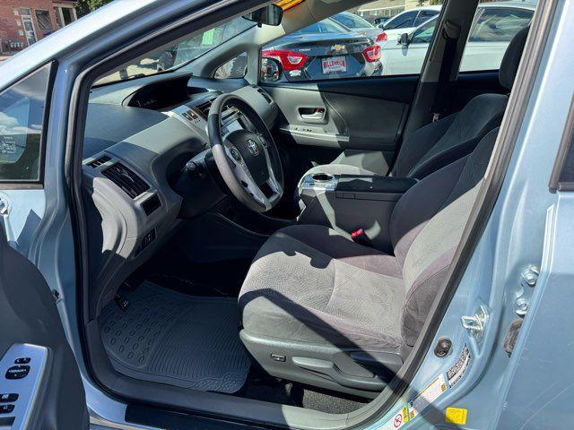 Photo of 2012 Blue Toyota Prius v