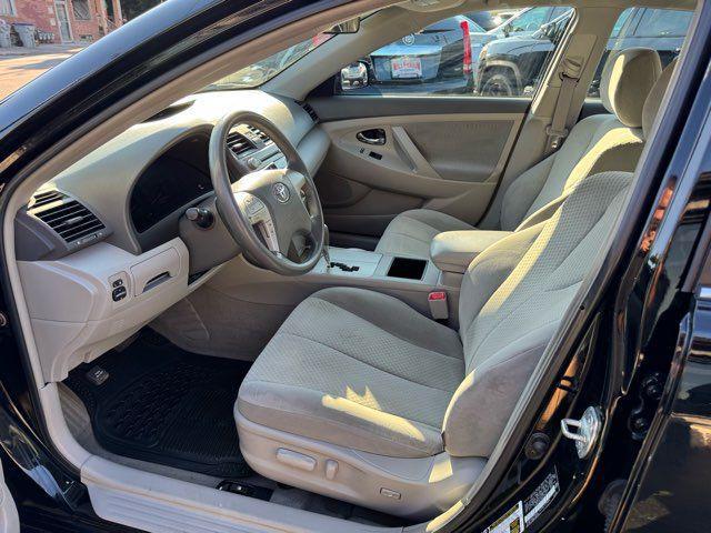 Photo of 2009 Black Toyota Camry