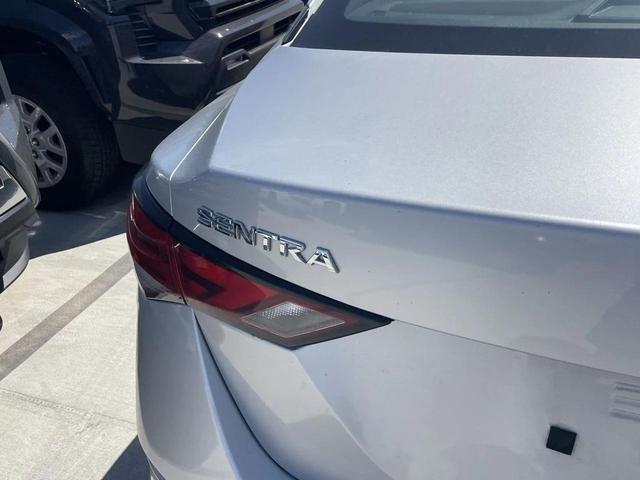 Photo of 2021 Brilliant Silver Nissan Sentra