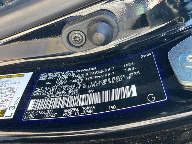 Photo of 2024 Midnight Black Toyota 4Runner