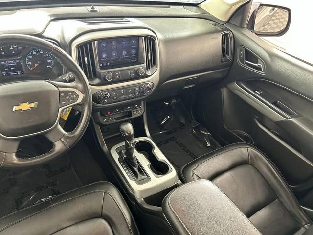 Photo of 2022 Satin Steel Chevrolet Colorado