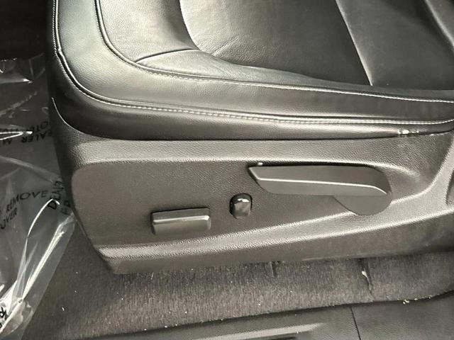 Photo of 2022 Satin Steel Chevrolet Colorado