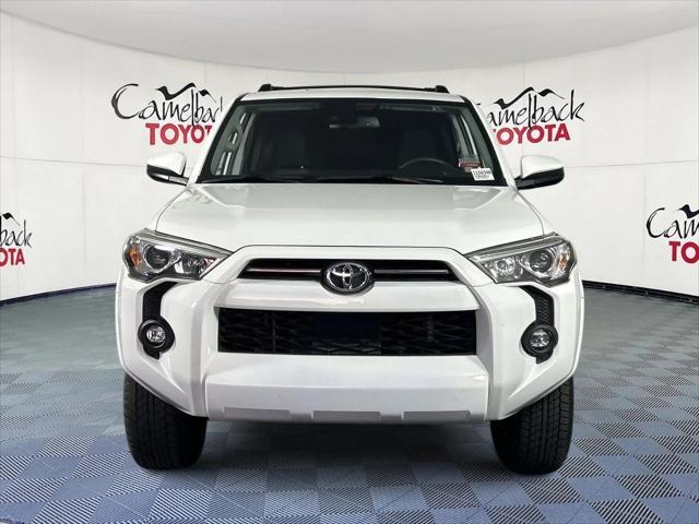 Photo of 2022 White Toyota 4Runner