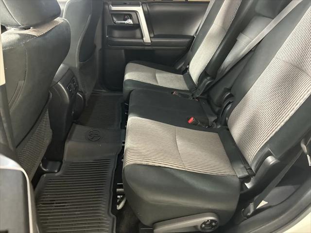 Photo of 2022 White Toyota 4Runner