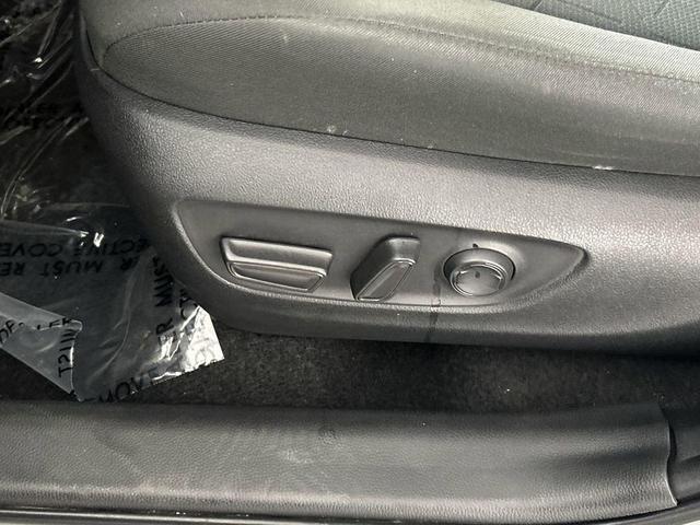 Photo of 2022 Lunar Rock Toyota RAV4