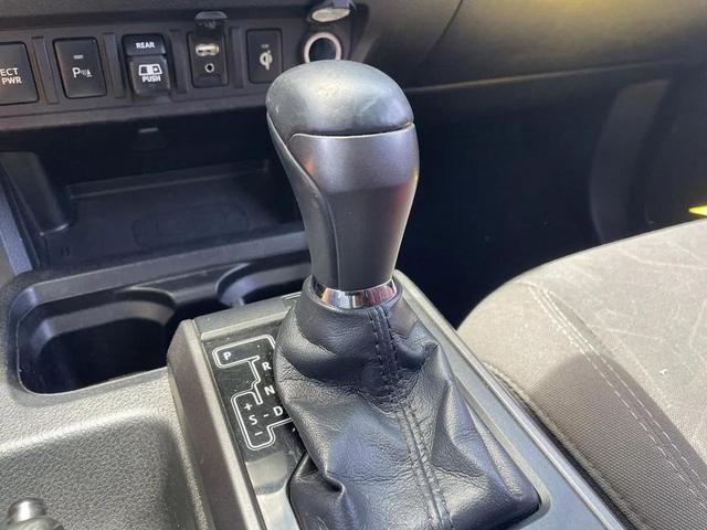 Photo of 2018 Magnetic Gray Toyota Tacoma