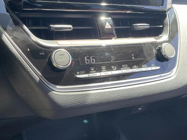 Photo of 2024 Classic Silver Metallic Toyota Corolla
