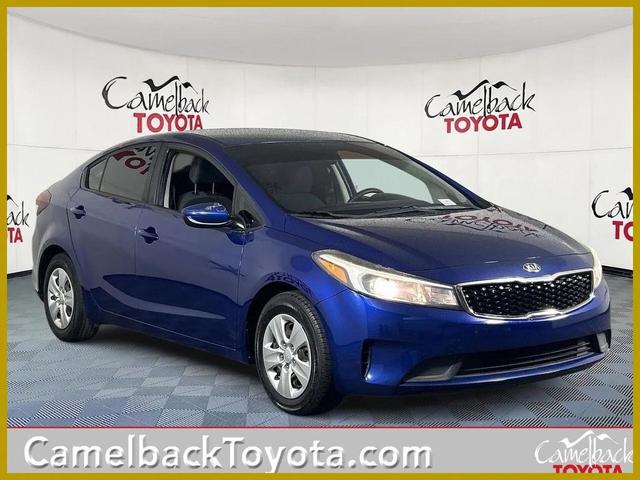 Photo of 2017 Deep Sea Blue Kia Forte