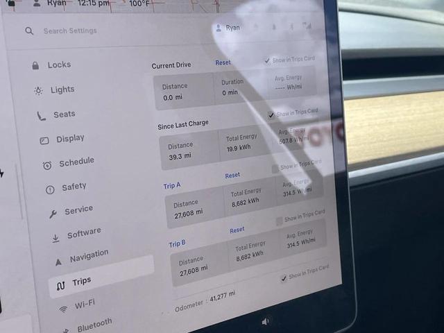 Photo of 2022 Pearl White Multi-Coat Tesla Model Y