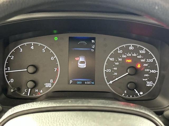 Photo of 2025 Classic Silver Toyota Corolla