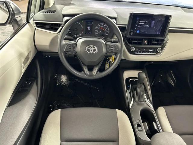Photo of 2025 Classic Silver Toyota Corolla