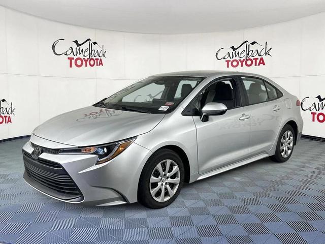 Photo of 2025 Classic Silver Toyota Corolla