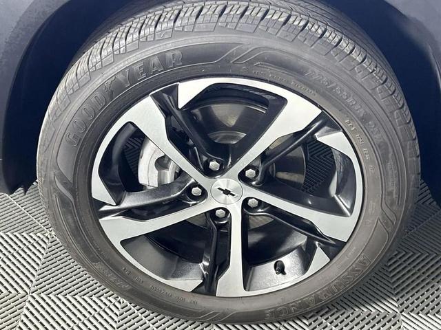 Photo of 2024 Fountain Blue Chevrolet Trax
