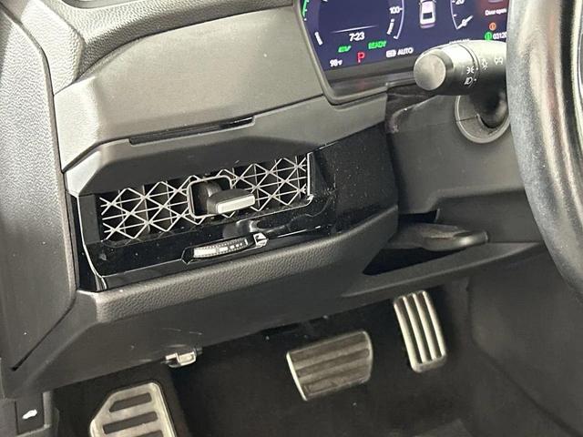 Photo of 2024 Crystal Black Pearl Honda Accord Hybrid
