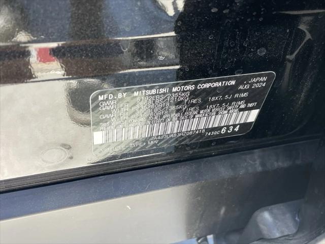 Photo of 2024 Black Diamond Mitsubishi Outlander