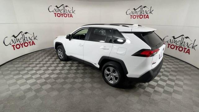 Photo of 2025 Ice Toyota RAV4 Hybrid