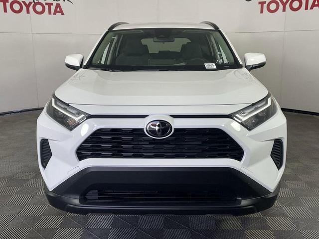 Photo of 2025 Ice Toyota RAV4 Hybrid