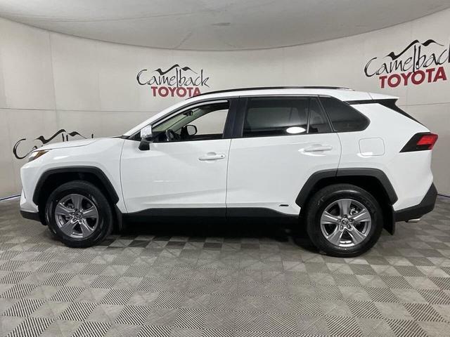 Photo of 2025 Ice Toyota RAV4 Hybrid
