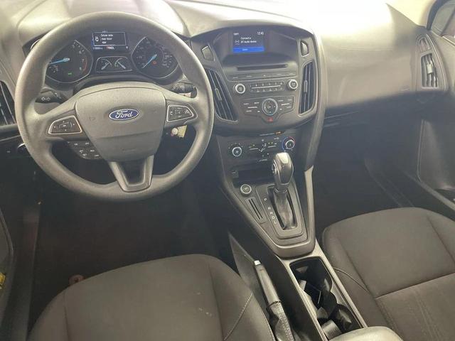 Photo of 2015 Ingot Silver Ford Focus