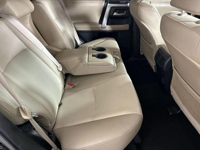 Photo of 2019 Midnight Black Toyota 4Runner