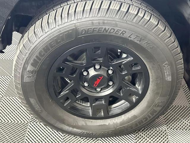 Photo of 2019 Midnight Black Toyota 4Runner