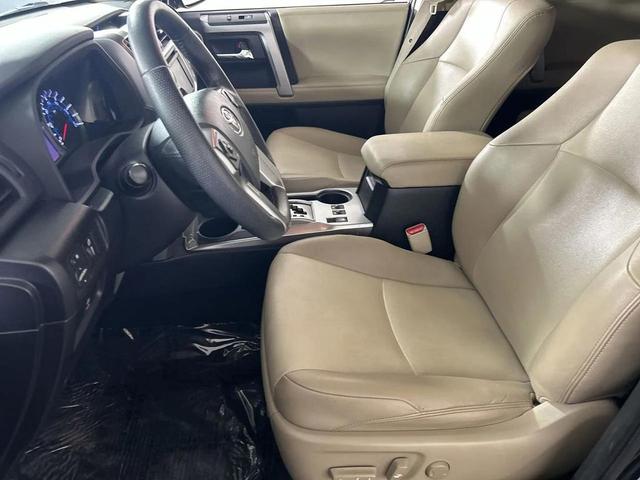 Photo of 2019 Midnight Black Toyota 4Runner