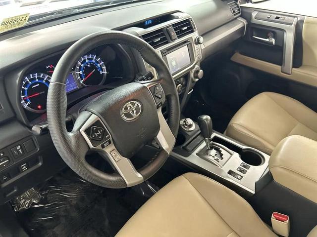 Photo of 2019 Midnight Black Toyota 4Runner