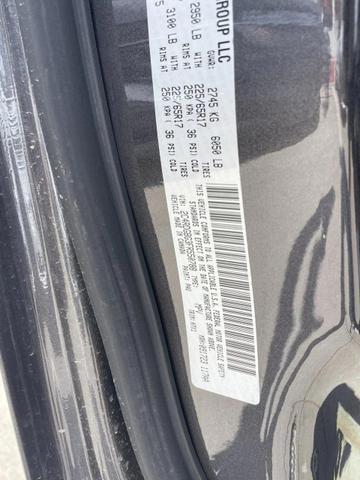 Photo of 2015 Brilliant Black Crystal Pearlcoat Dodge Grand Caravan