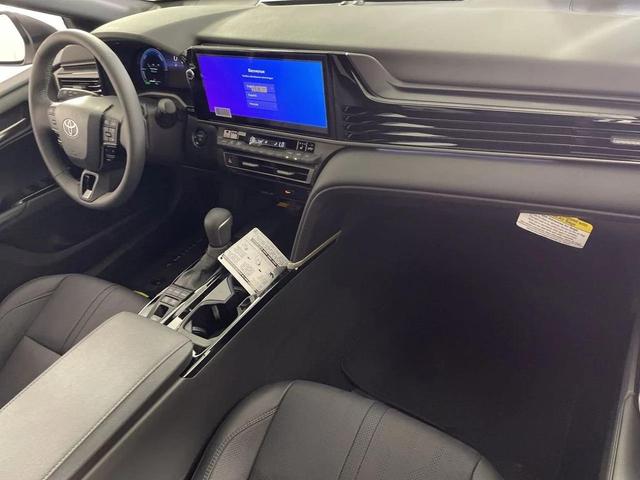 Photo of 2025 Wind Chill Pearl Toyota Camry