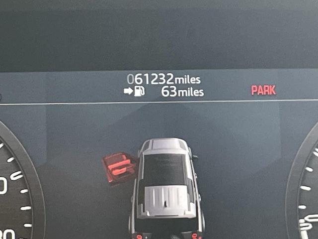 Photo of 2020 Santorini Black Land Rover Defender