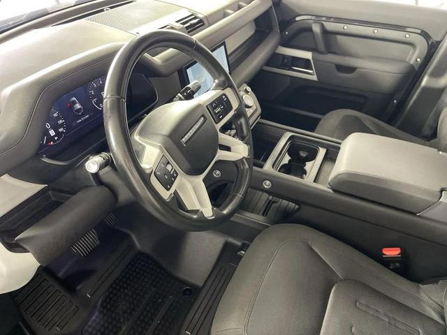 Photo of 2020 Santorini Black Land Rover Defender