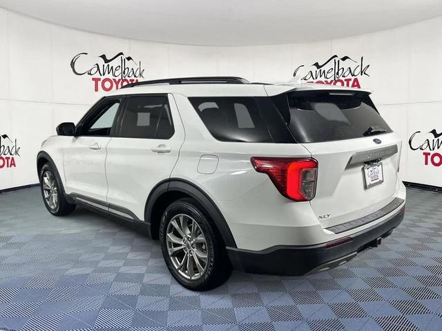 Photo of 2021 Star White Metallic Tri-Coat Ford Explorer