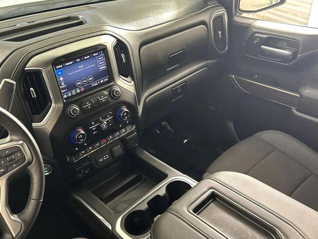 Photo of 2021 Iridescent Pearl Tricoat Chevrolet Silverado 1500