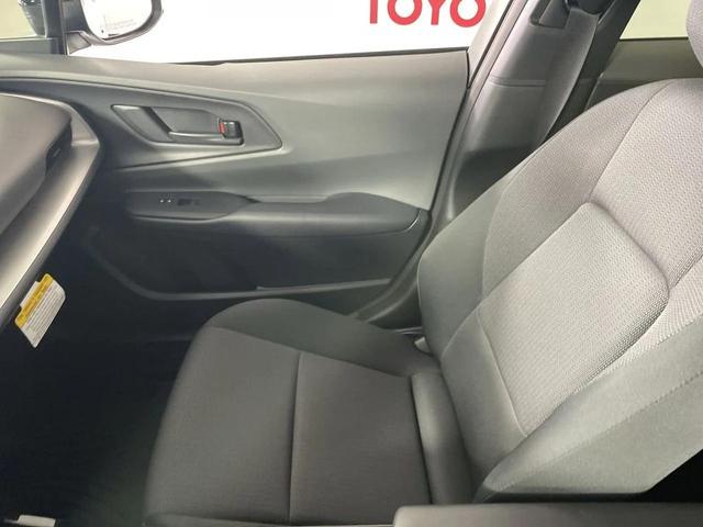 Photo of 2025 Wind Chill Pearl Toyota Prius