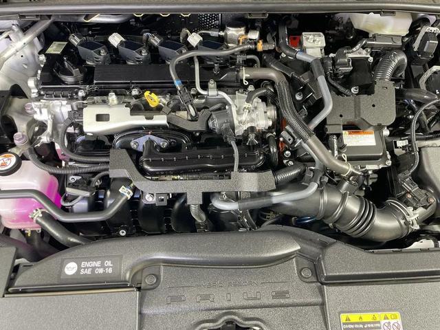Photo of 2025 Wind Chill Pearl Toyota Prius
