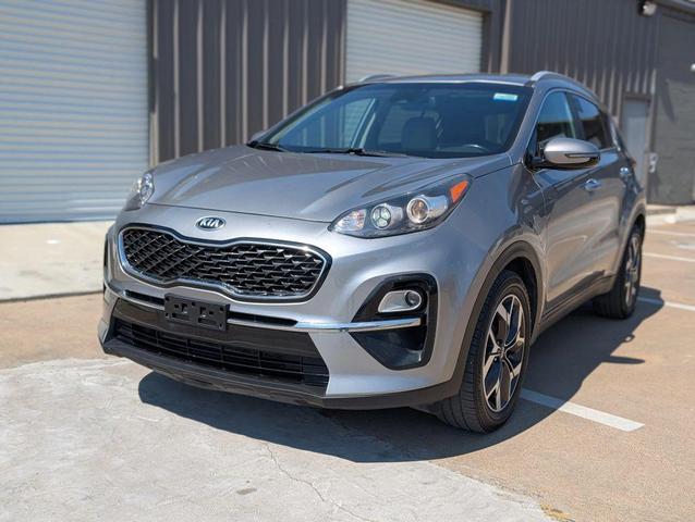 Photo of 2020 Steel Gray Kia Sportage