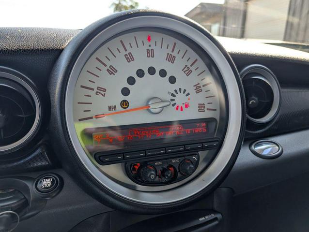 Photo of 2012 White MINI Cooper S
