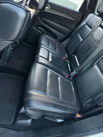Photo of 2014 Bright White Clearcoat Jeep Grand Cherokee