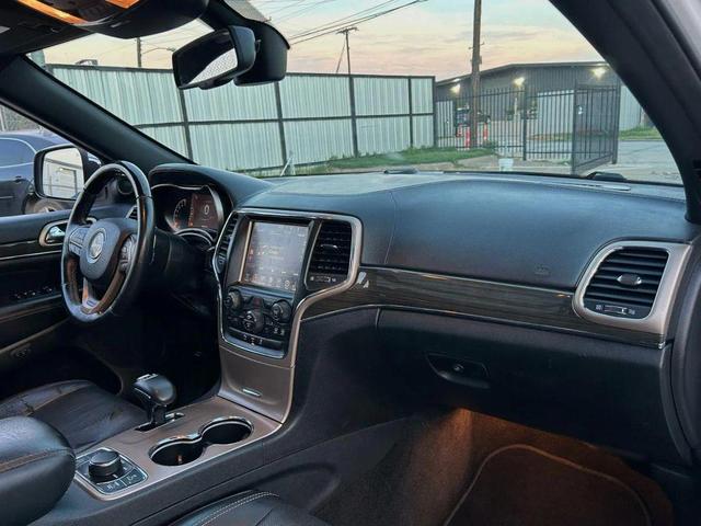 Photo of 2014 Bright White Clearcoat Jeep Grand Cherokee