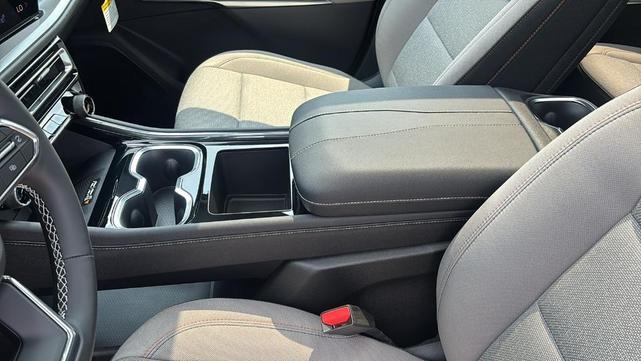 Photo of 2026 Radiant Red Chevrolet Traverse