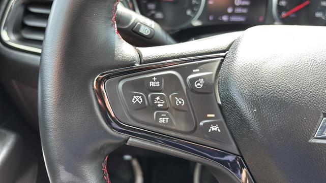 Photo of 2023 Harvest Gold / Bronze Chevrolet Equinox