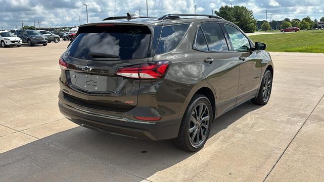 Photo of 2023 Harvest Gold / Bronze Chevrolet Equinox