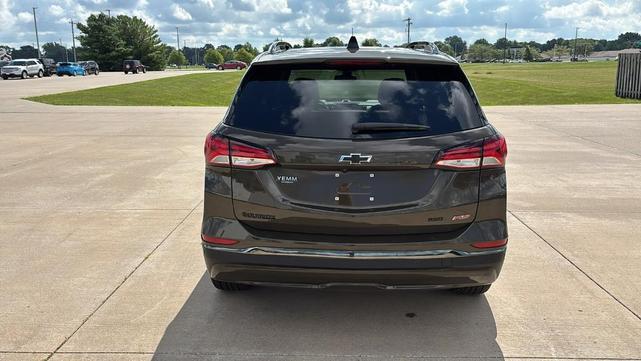 Photo of 2023 Harvest Gold / Bronze Chevrolet Equinox