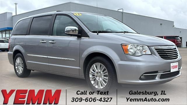2016 Chrysler Town & Country